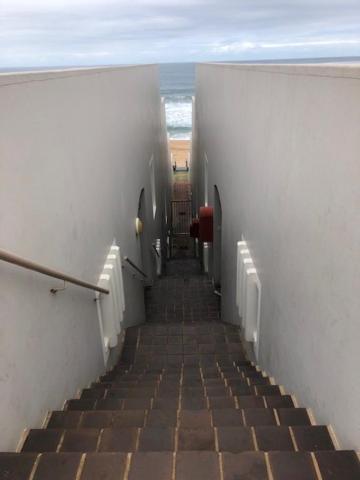 2 Buxtehude Apartment Ballito